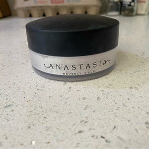 Anastasia Beverly Hills Translucent Setting Powder